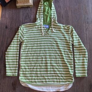 Orvis size medium oversized pullover hoodie